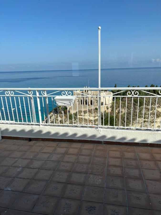 Lady White Hotel Tropea Eksteriør billede